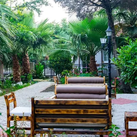 Hotel Eon Boutique 4*